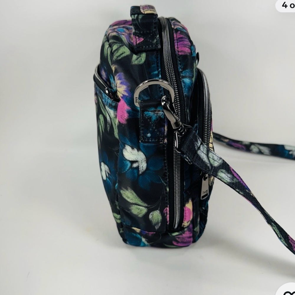 LUG Ranger Crossbody Shoulder Bag Bloom Black Floral Quilted - Picture 4 of 14